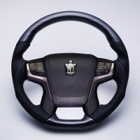 TOYOTA | CROWN | 210系 | Top grade wood & leather steering | ルナインターナショナル  公式サイト