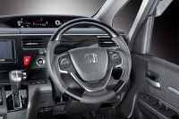 HONDA | FREED | GB5/GB6 | High grade wood & leather steering